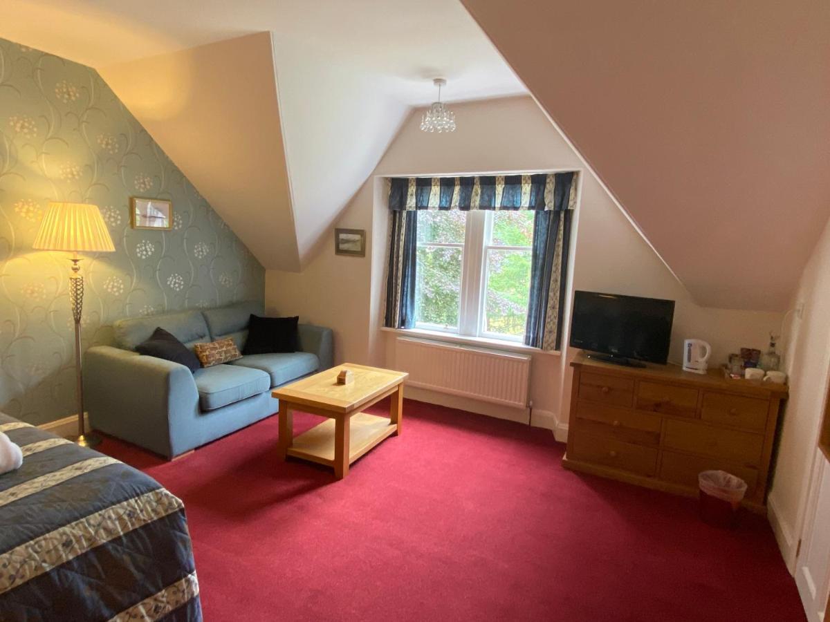 Glenan Lodge Self Catering Tomatin Buitenkant foto