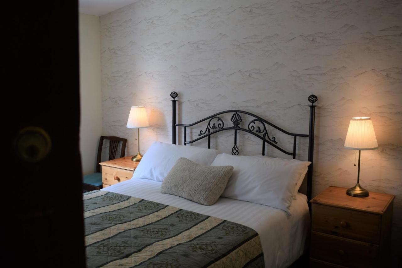 Glenan Lodge Self Catering Tomatin Buitenkant foto